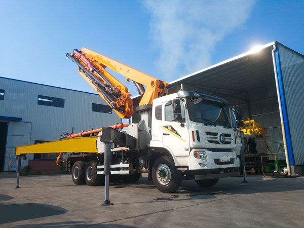 攪拌天泵車在下雨天可以開工嗎